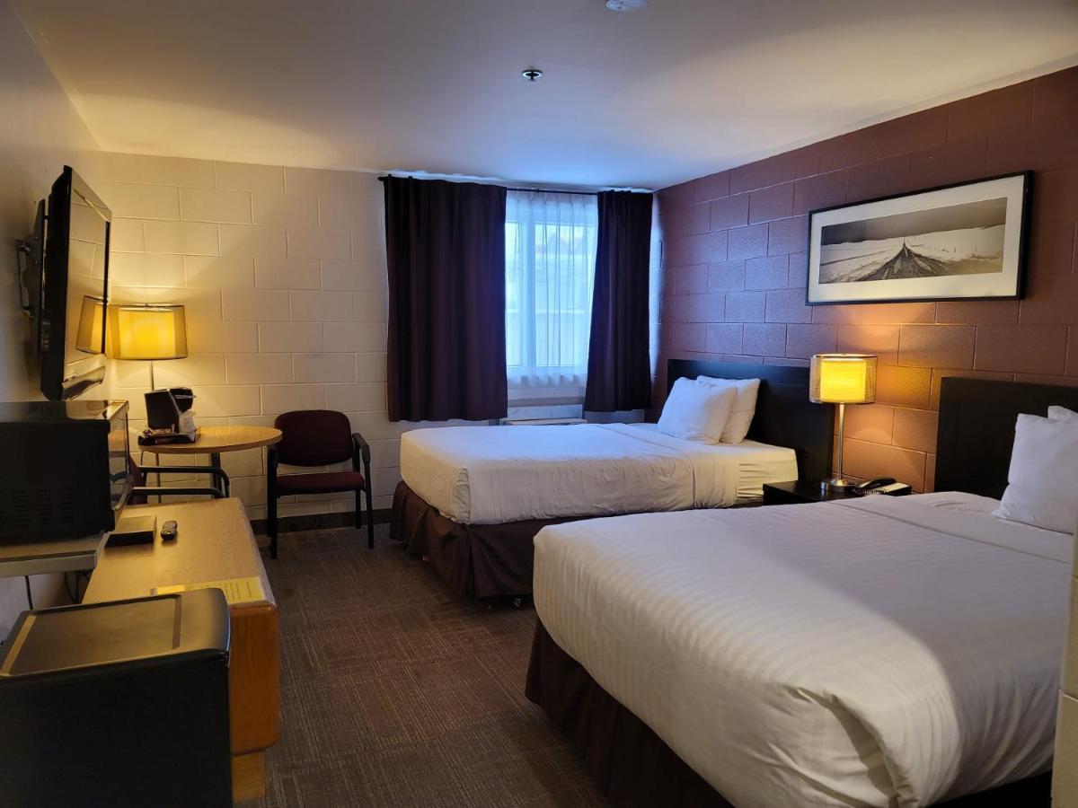 YYC Roadking Inns Motel מראה חיצוני תמונה